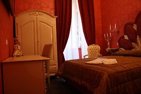 Pope's Suites