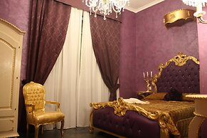 Pope's Suites