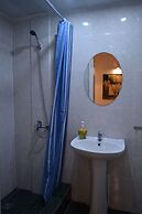 JR's House - Hostel