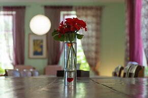 JR's House - Hostel
