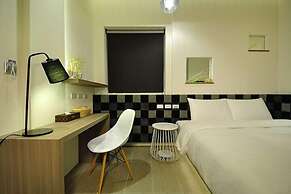 Leesing Hotel