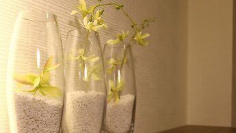 Leesing Hotel