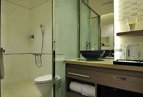 Leesing Hotel