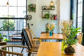 ReWood Guesthouse