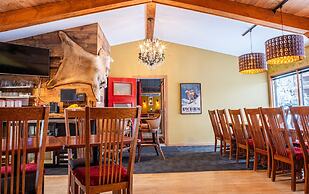 Earl Grey Lodge