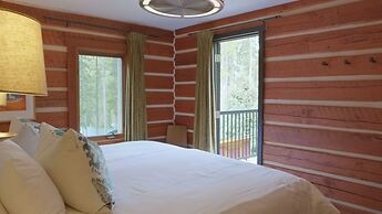 Earl Grey Lodge