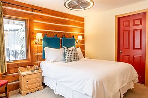 Earl Grey Lodge