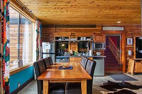 Earl Grey Lodge