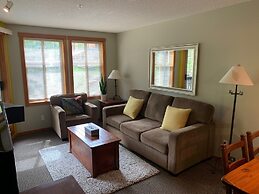 Earl Grey Lodge