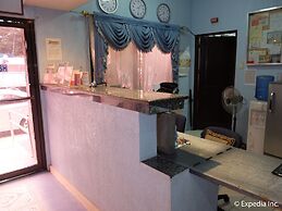 Kokomo's Suites Hotel