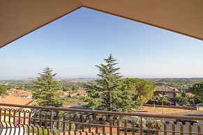 Etna Royal View