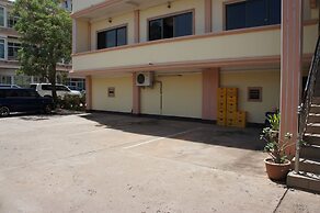 Sisavath Hotel