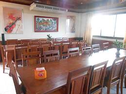 Sisavath Hotel