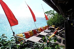Serendipity Beach Resort Koh Lipe