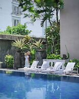 Kamini Legian Hotel