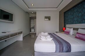 Kamini Legian Hotel