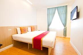 Chinatown Hostel