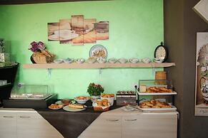 Chrismare Hotel
