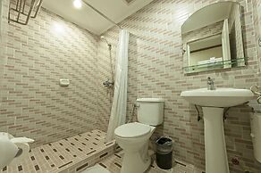 Oyster Plaza Hotel