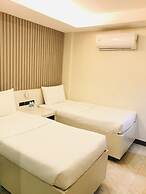 Oyster Plaza Hotel