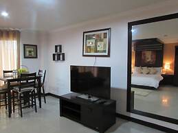 Oyster Plaza Hotel