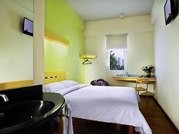 ibis budget Jakarta Cikini