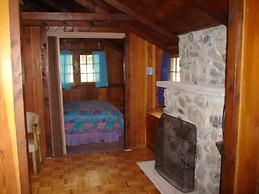 Addison's Bungalows