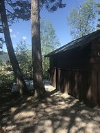 Addison's Bungalows