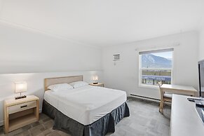 Lillooet Hotel Victoria