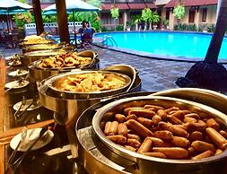 Cakra Kembang Hotel
