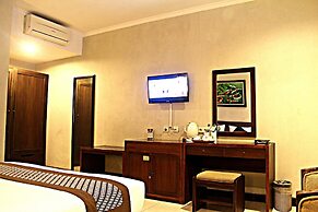 Cakra Kembang Hotel