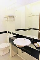 Cakra Kembang Hotel