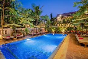 Reveal Angkor Hotel