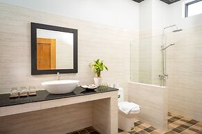Reveal Angkor Hotel