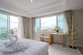 Prachuap Grand Hotel