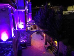 Alaturca House