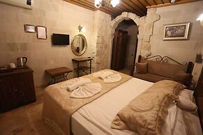 Alaturca House