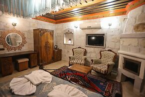 Alaturca House