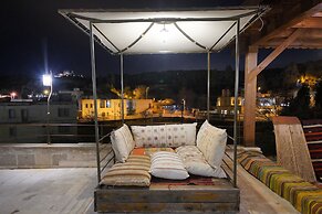 Alaturca House