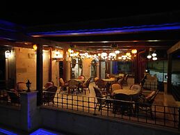 Alaturca House
