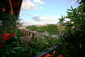 Alaturca House