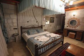 Alaturca House