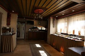 Alaturca House