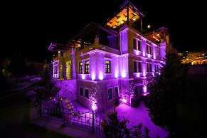 Alaturca House