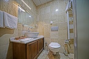 Alaturca House