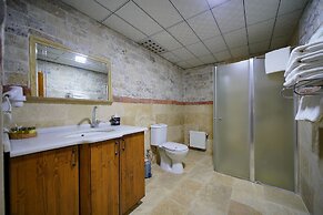 Alaturca House