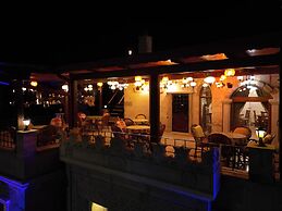 Alaturca House