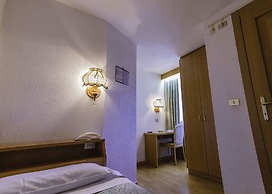 Hotel Ottoz Meublè