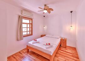 Kas Yoga House