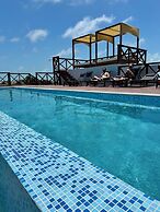 Sandbar Beachfront Hotel & Hostel